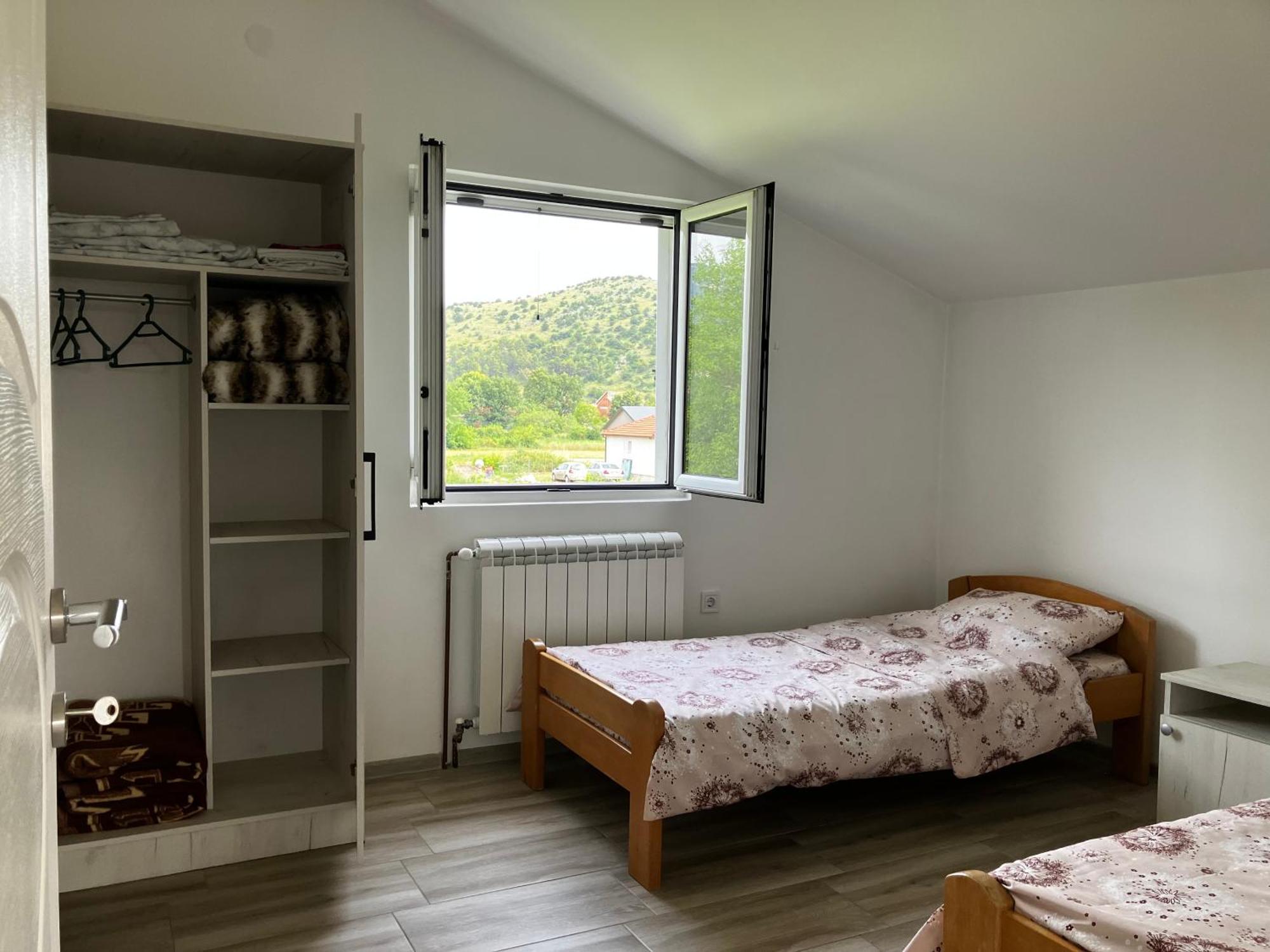 포드고리차 Cozy, Fully Equipped, Free Parking&Wifi, Quiet, 2Bd 아파트 외부 사진