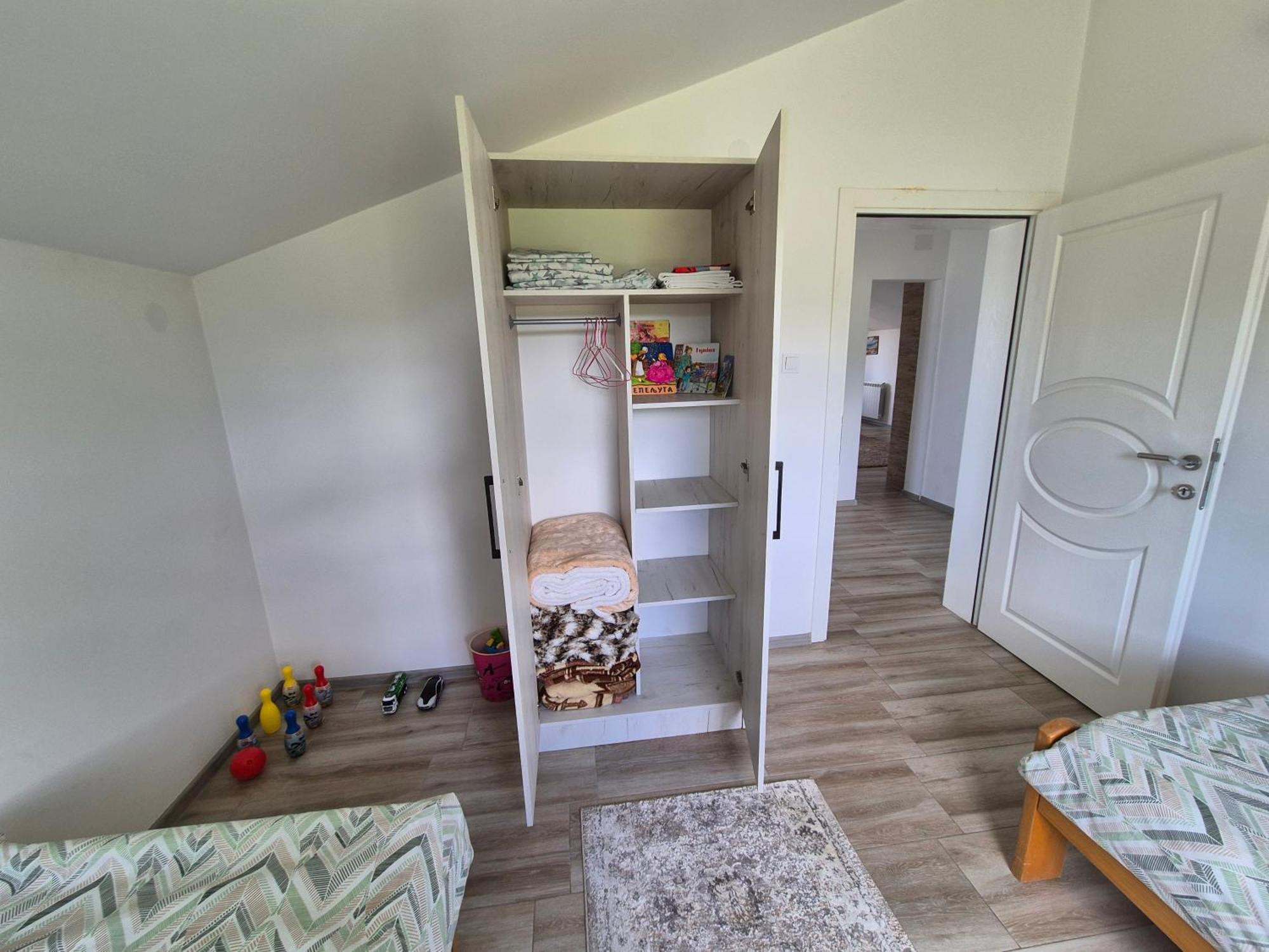 포드고리차 Cozy, Fully Equipped, Free Parking&Wifi, Quiet, 2Bd 아파트 외부 사진